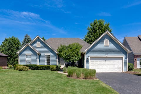 Photo of 921 High Ridge Drive, West Chicago, IL 60185 (MLS # 12714853)