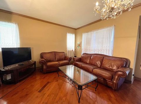 Tiny photo for 752 S Parkside Drive, Round Lake, IL 60073 (MLS # 12598700)