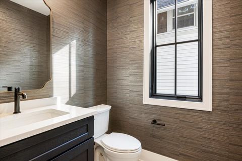 Tiny photo for 2422 Grant Street, Evanston, IL 60201 (MLS # 12531262)