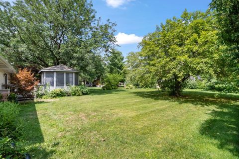 Tiny photo for 1489 Lake Holiday Drive, Lake Holiday, IL 60548 (MLS # 12449276)