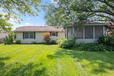 Tiny photo for 1489 Lake Holiday Drive, Lake Holiday, IL 60548 (MLS # 12449276)