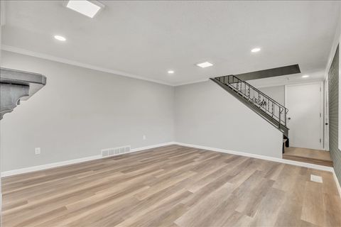 Tiny photo for 3206 MAGNOLIA Court, Bettendorf, IA 52722 (MLS # 12607383)