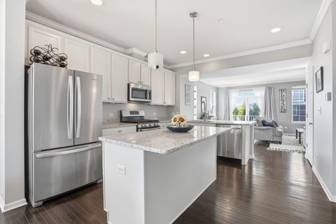 Tiny photo for 2925 Madison Drive, Naperville, IL 60564 (MLS # 12614468)