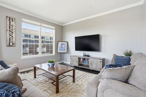 Tiny photo for 2925 Madison Drive, Naperville, IL 60564 (MLS # 12614468)