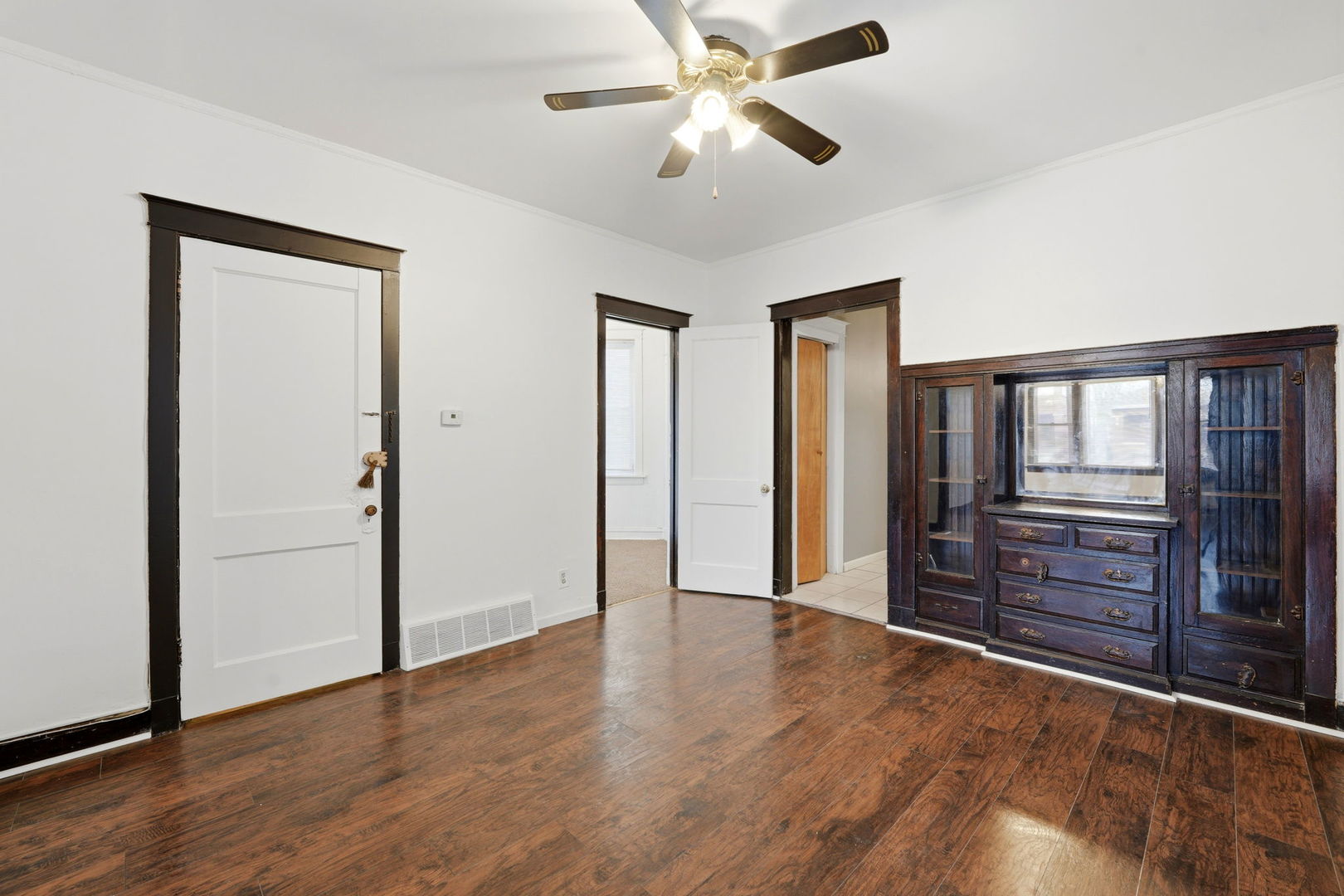 7923 S Carpenter Street