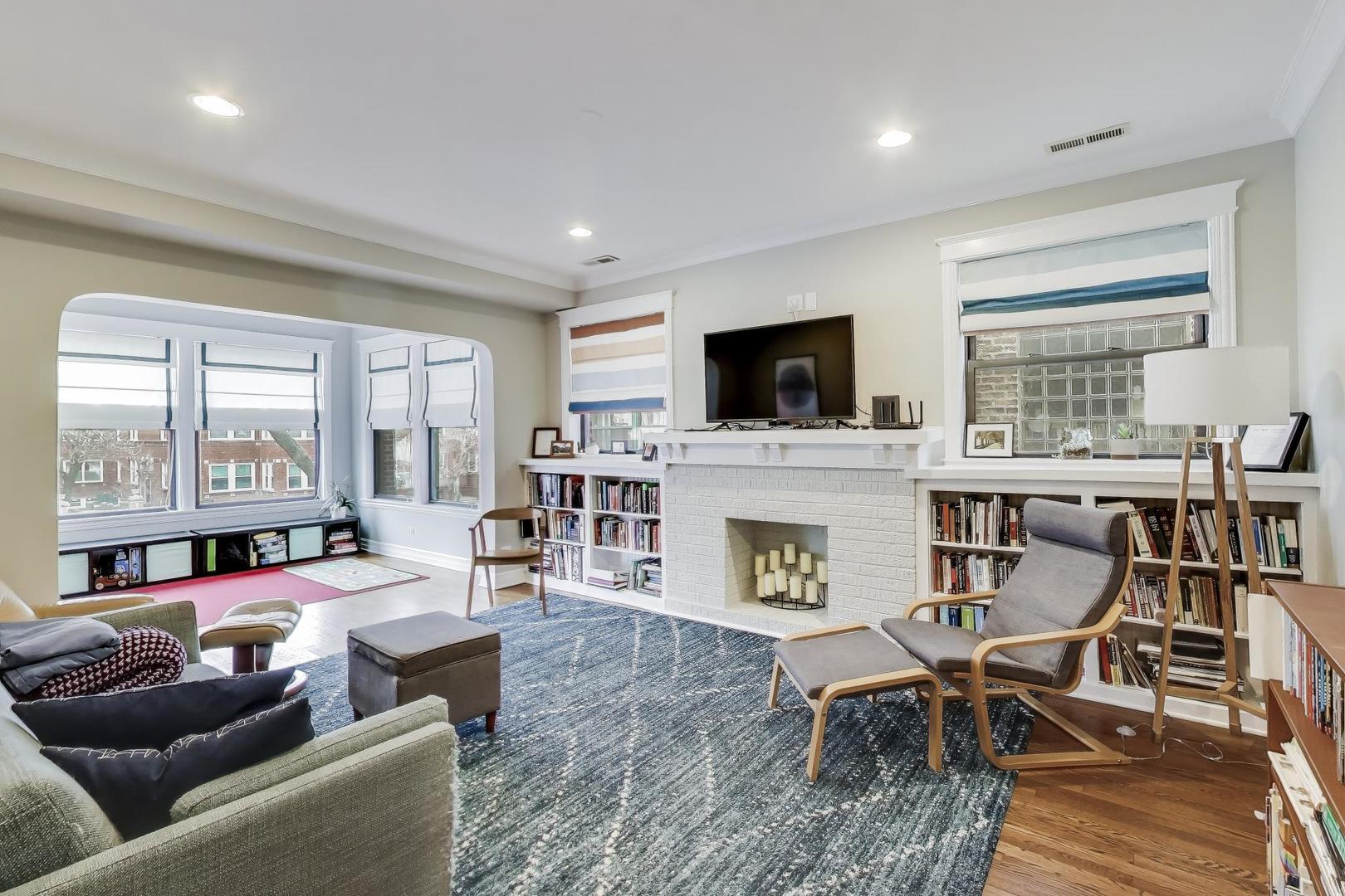 4441 N Beacon Street 2A