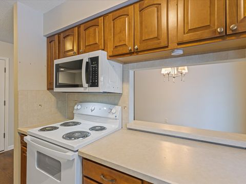 Tiny photo for 5226 Arbutus Road, Rockford, IL 61107 (MLS # 12535198)