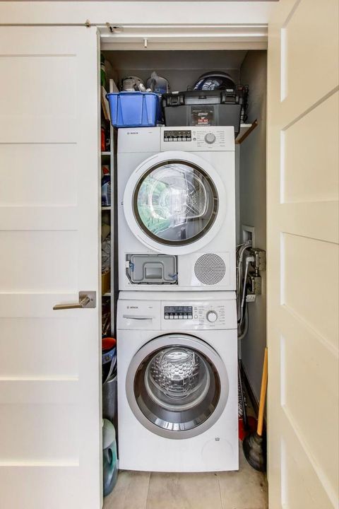 Tiny photo for 1110 N Lake Shore Drive #3N, Chicago, IL 60611 (MLS # 12520869)