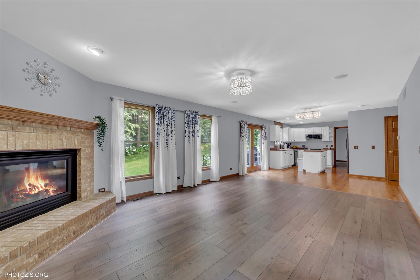 1317 Winslow Circle