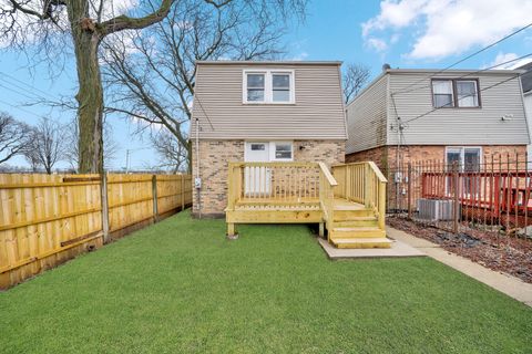Tiny photo for 5700 S Lowe Avenue, Chicago, IL 60621 (MLS # 12619338)