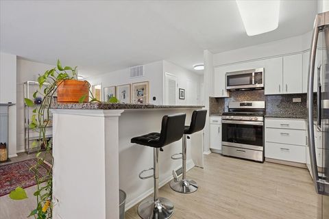 Tiny photo for 1230 Park Avenue W #213, Highland Park, IL 60035 (MLS # 12585072)