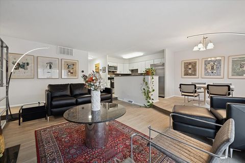 Tiny photo for 1230 Park Avenue W #213, Highland Park, IL 60035 (MLS # 12585072)