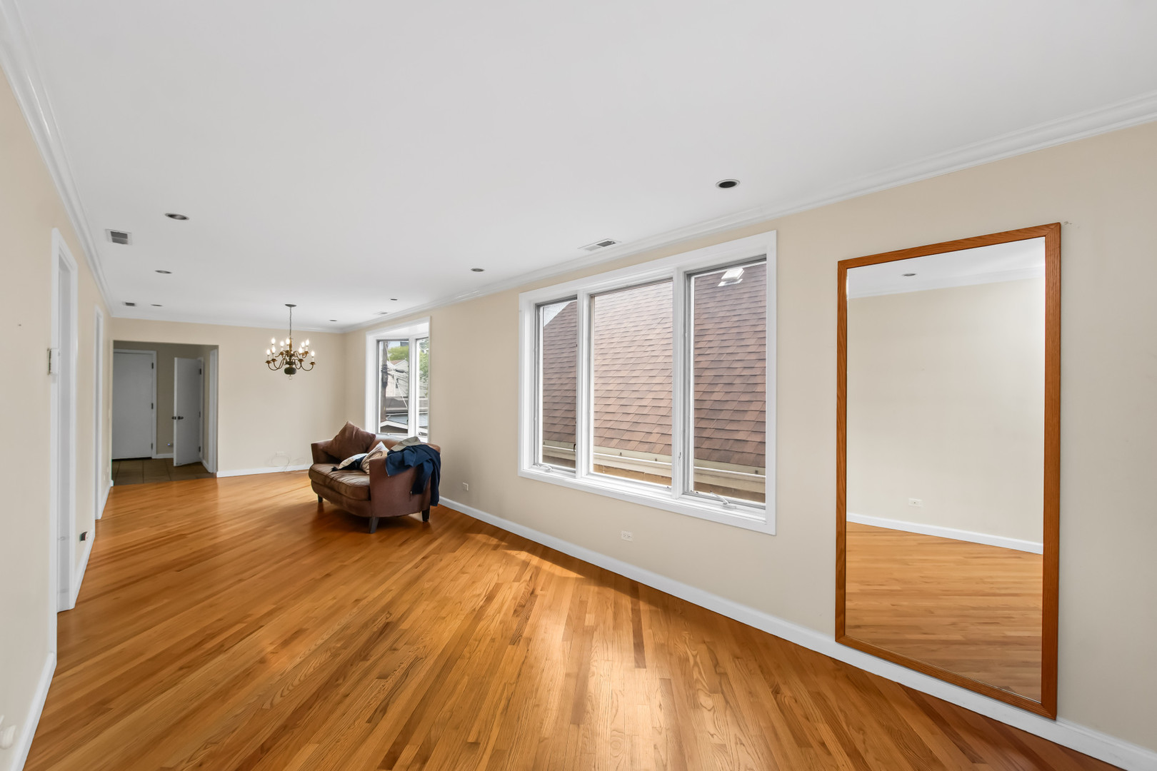 2238 W 21st Place