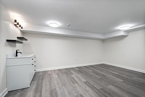 Tiny photo for 7241 N Mcvicker Avenue, Chicago, IL 60646 (MLS # 12536485)