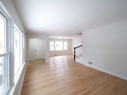 Tiny photo for 2926 Prairie Avenue, Brookfield, IL 60513 (MLS # 12527228)