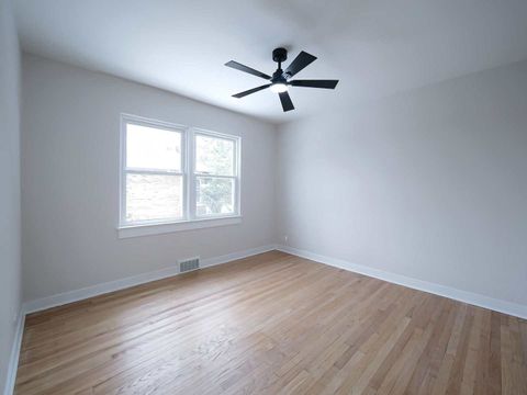 Tiny photo for 2926 Prairie Avenue, Brookfield, IL 60513 (MLS # 12527228)