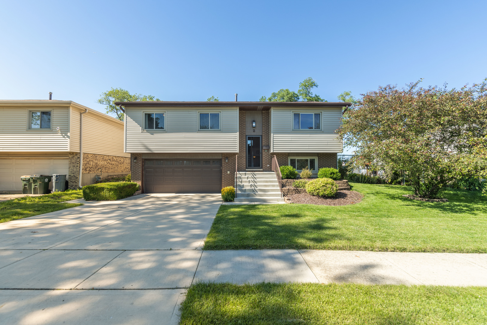 2 Oakwood Drive