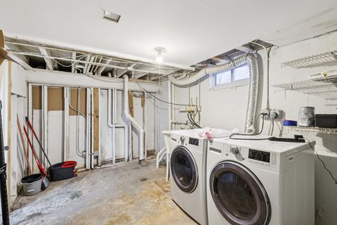 Tiny photo for 905 S Martin Luther King Jr Avenue, Waukegan, IL 60085 (MLS # 12613662)