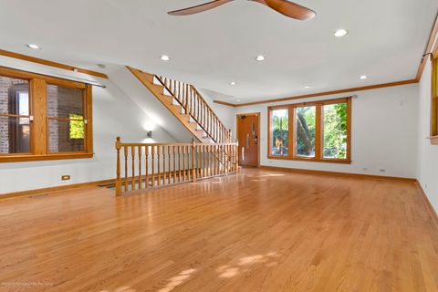Tiny photo for 5338 N Ashland Avenue, Chicago, IL 60640 (MLS # 12457513)