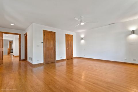 Tiny photo for 5338 N Ashland Avenue, Chicago, IL 60640 (MLS # 12457513)
