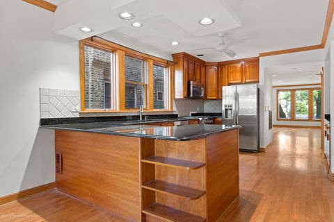 Tiny photo for 5338 N Ashland Avenue, Chicago, IL 60640 (MLS # 12457513)