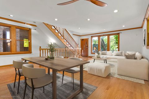 Tiny photo for 5338 N Ashland Avenue, Chicago, IL 60640 (MLS # 12457513)