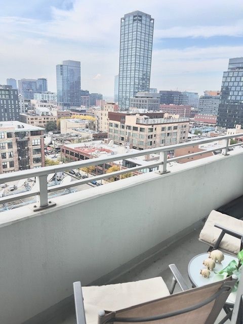 Tiny photo for 737 W Washington Boulevard #1209, Chicago, IL 60661 (MLS # 12620967)