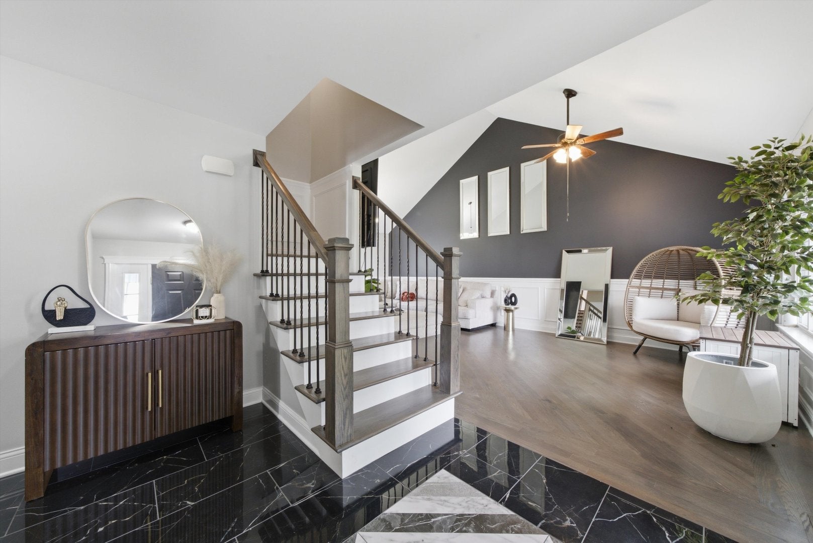 2555 Cobblestone Court