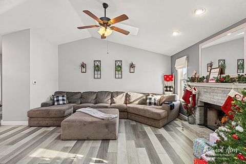 Tiny photo for 1240 E Truman Drive, Bradley, IL 60915 (MLS # 12533398)