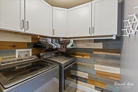 Tiny photo for 1240 E Truman Drive, Bradley, IL 60915 (MLS # 12533398)