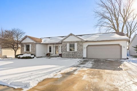 Photo of 1240 E Truman Drive, Bradley, IL 60915 (MLS # 12533398)
