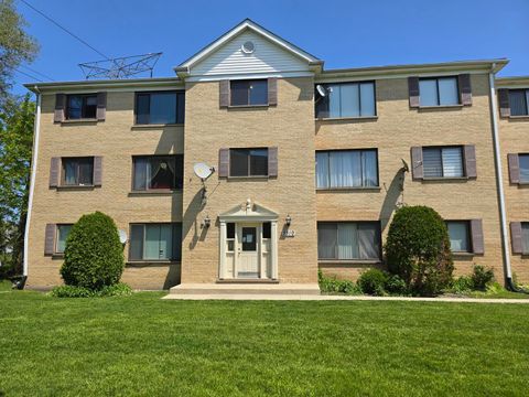 9310 Hamilton Court E Des Plaines IL 60016