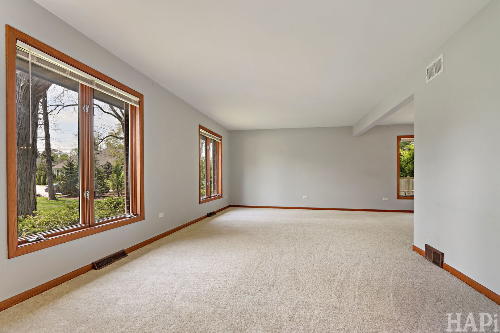 840 Queens Lane