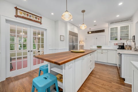 Tiny photo for 22 Arthur Avenue, Clarendon Hills, IL 60514 (MLS # 12753038)