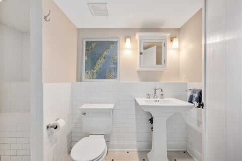 Tiny photo for 22 Arthur Avenue, Clarendon Hills, IL 60514 (MLS # 12753038)