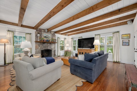Tiny photo for 22 Arthur Avenue, Clarendon Hills, IL 60514 (MLS # 12753038)