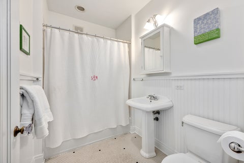 Tiny photo for 22 Arthur Avenue, Clarendon Hills, IL 60514 (MLS # 12753038)