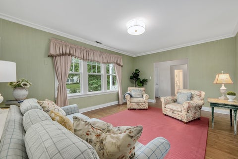 Tiny photo for 22 Arthur Avenue, Clarendon Hills, IL 60514 (MLS # 12753038)
