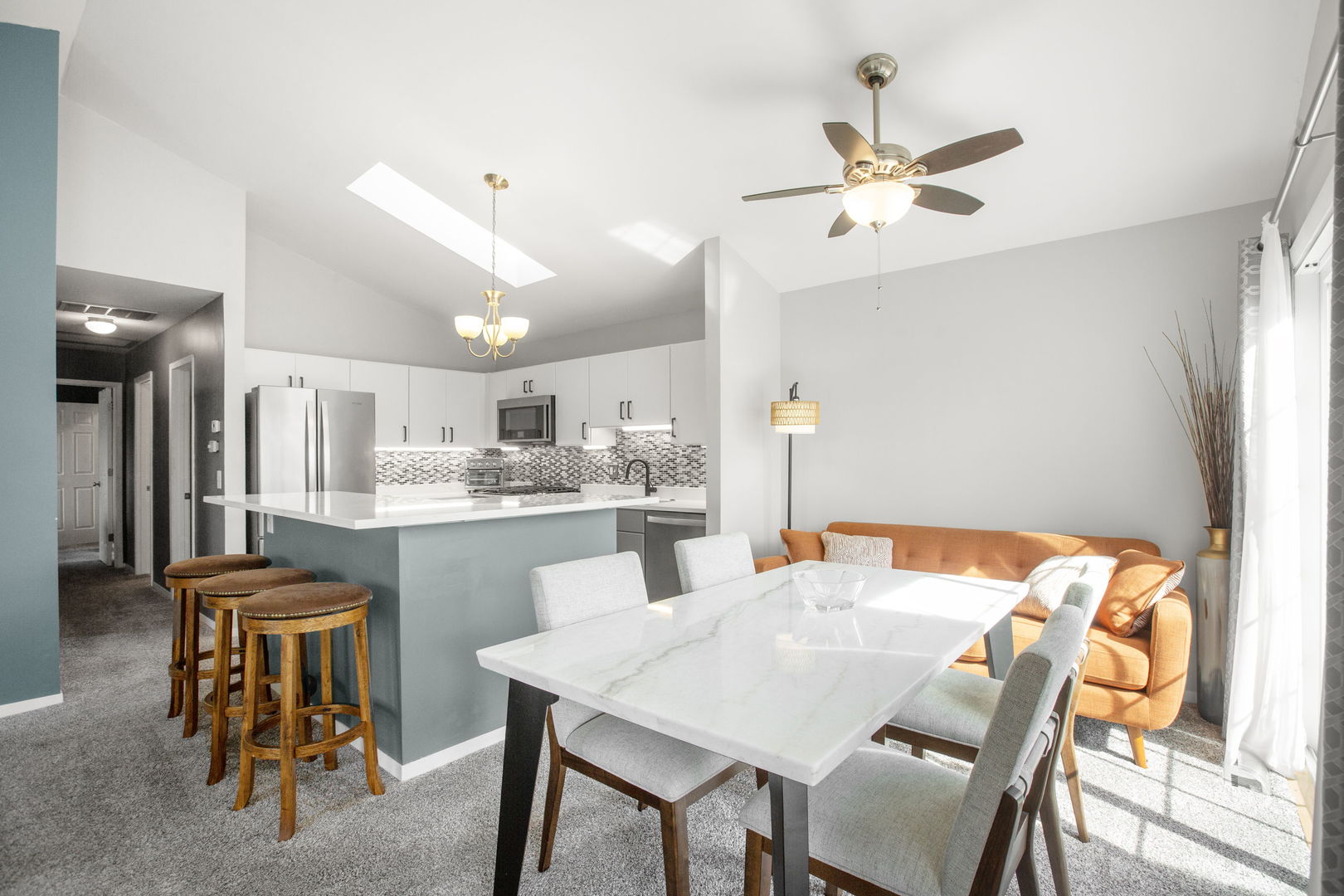 401 Le Parc Circle