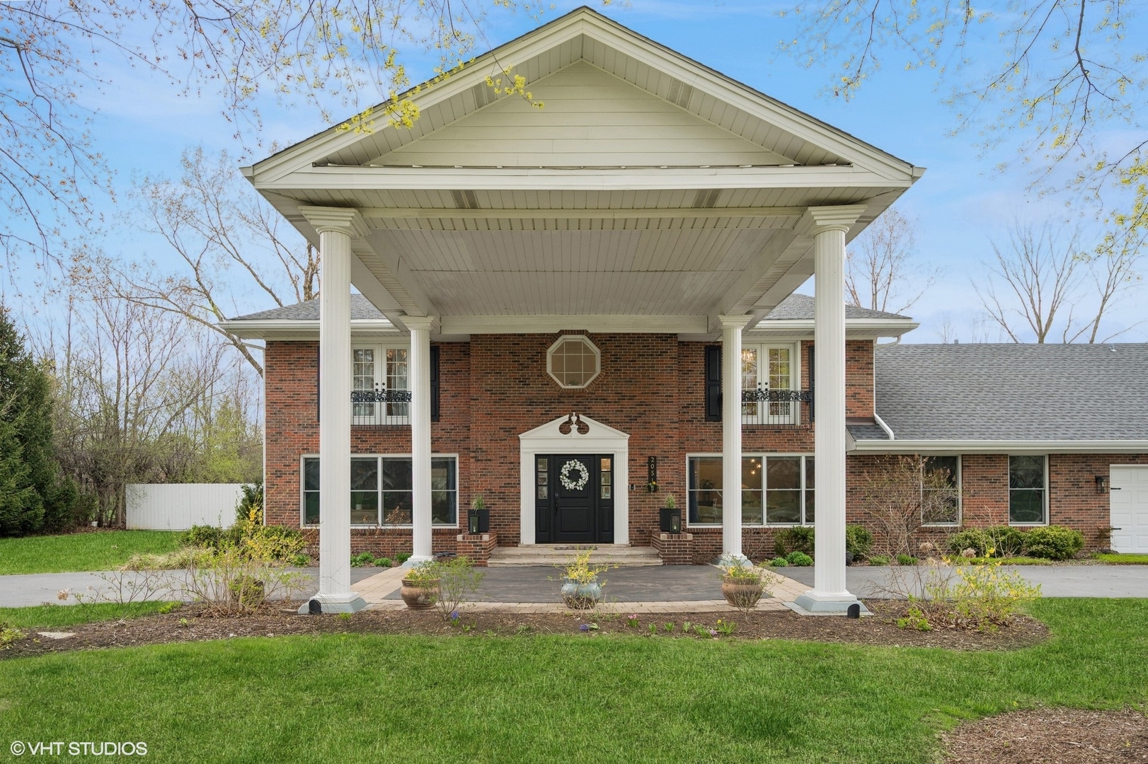 2051 Churchill Lane