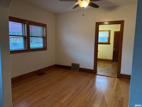 Tiny photo for 3316 AVENUE OF THE CITIES, Moline, IL 61265 (MLS # QC4259697)