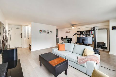 Tiny photo for 4250 N Marine Drive #2507, Chicago, IL 60613 (MLS # 12583476)