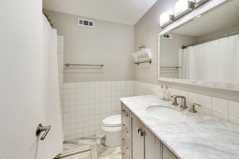 Tiny photo for 4250 N Marine Drive #2507, Chicago, IL 60613 (MLS # 12583476)