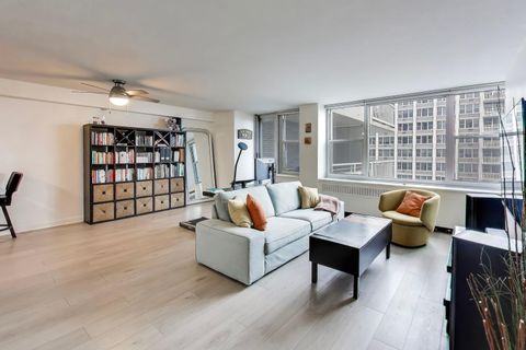 Tiny photo for 4250 N Marine Drive #2507, Chicago, IL 60613 (MLS # 12583476)