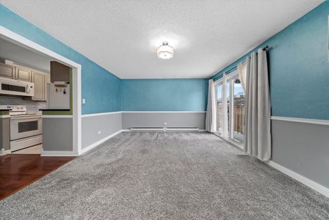 Tiny photo for 7102 W 107th Street #3F, Worth, IL 60482 (MLS # 12544340)