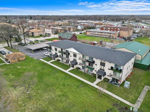 Tiny photo for 7102 W 107th Street #3F, Worth, IL 60482 (MLS # 12544340)