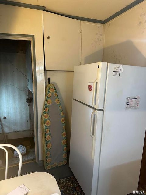 Tiny photo for 402 E Keyes Street, Duquoin, IL 62832 (MLS # EB457429)