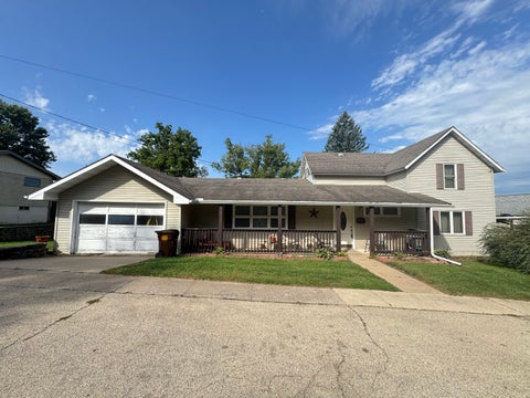 Photo of 405 S Carroll Street S, Mt. Carroll, IL 61053 (MLS # 12752356)