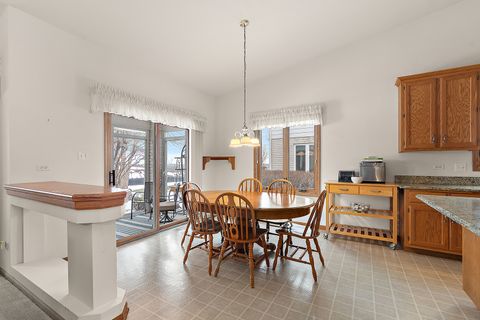 Tiny photo for 16300 Chickadee Circle, Orland Park, IL 60467 (MLS # 12529569)