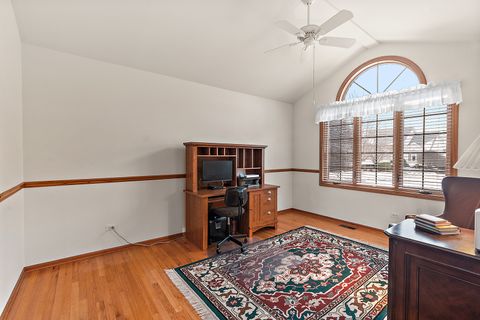Tiny photo for 16300 Chickadee Circle, Orland Park, IL 60467 (MLS # 12529569)